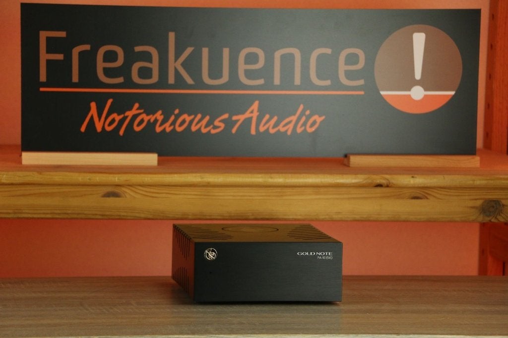 Gold Note PA-10 EVO TRADE.INRUIL. We hebben twee stuks!, Enlèvement ou Envoi, Comme neuf, Stéréo, 120 watts ou plus