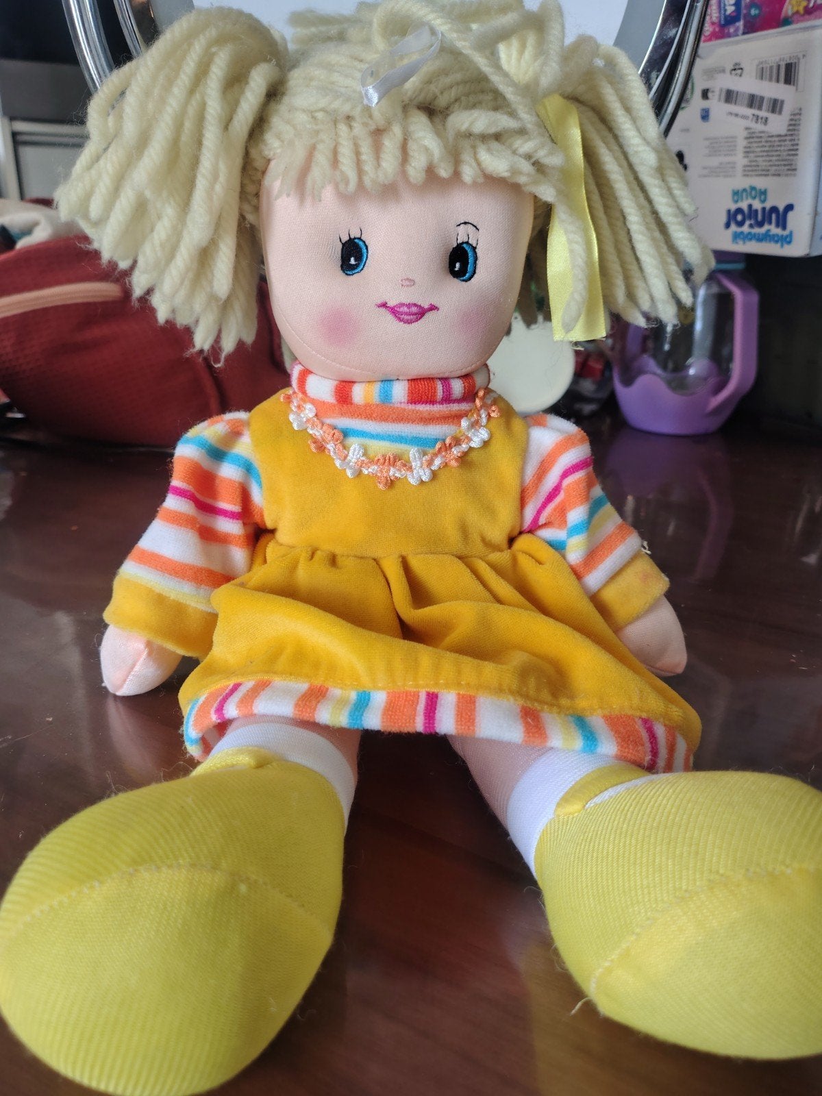 Bigjigs Toys Stoffen Pop Daisy – 28 cm – Zachte Lappenpop, Verzamelen, Poppen, Ophalen of Verzenden, Zo goed als nieuw, Pop