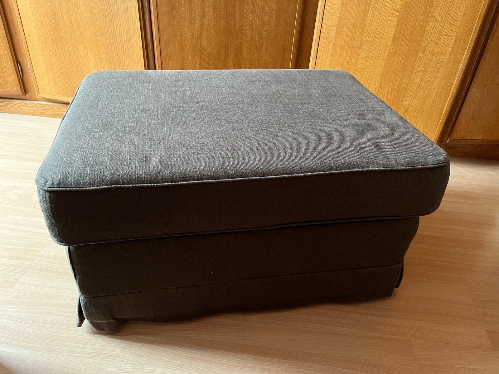 Repose-pieds/pouf/boîte de rangement en tissu, Enlèvement, Comme neuf, Tissus