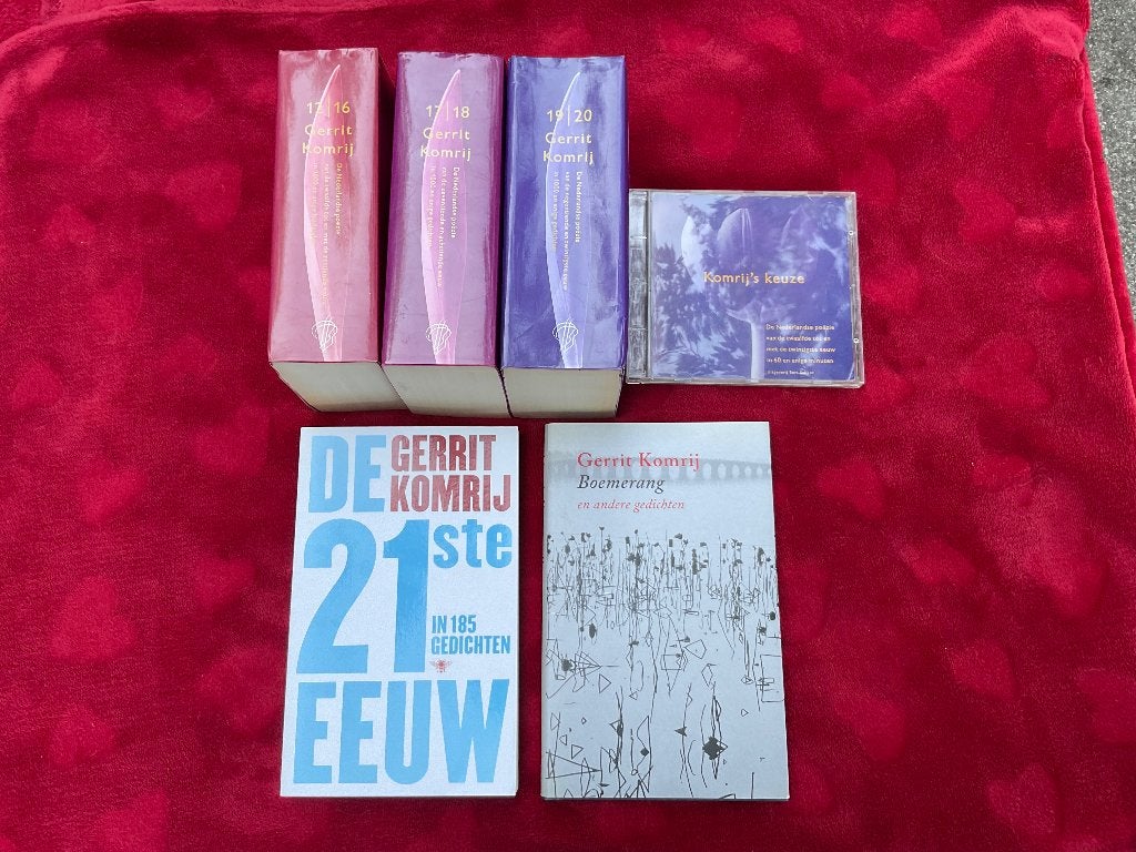 Prachtige Gerrit Komrij poezie bundel gedichten boemerang, Ophalen of Verzenden, Zo goed als nieuw