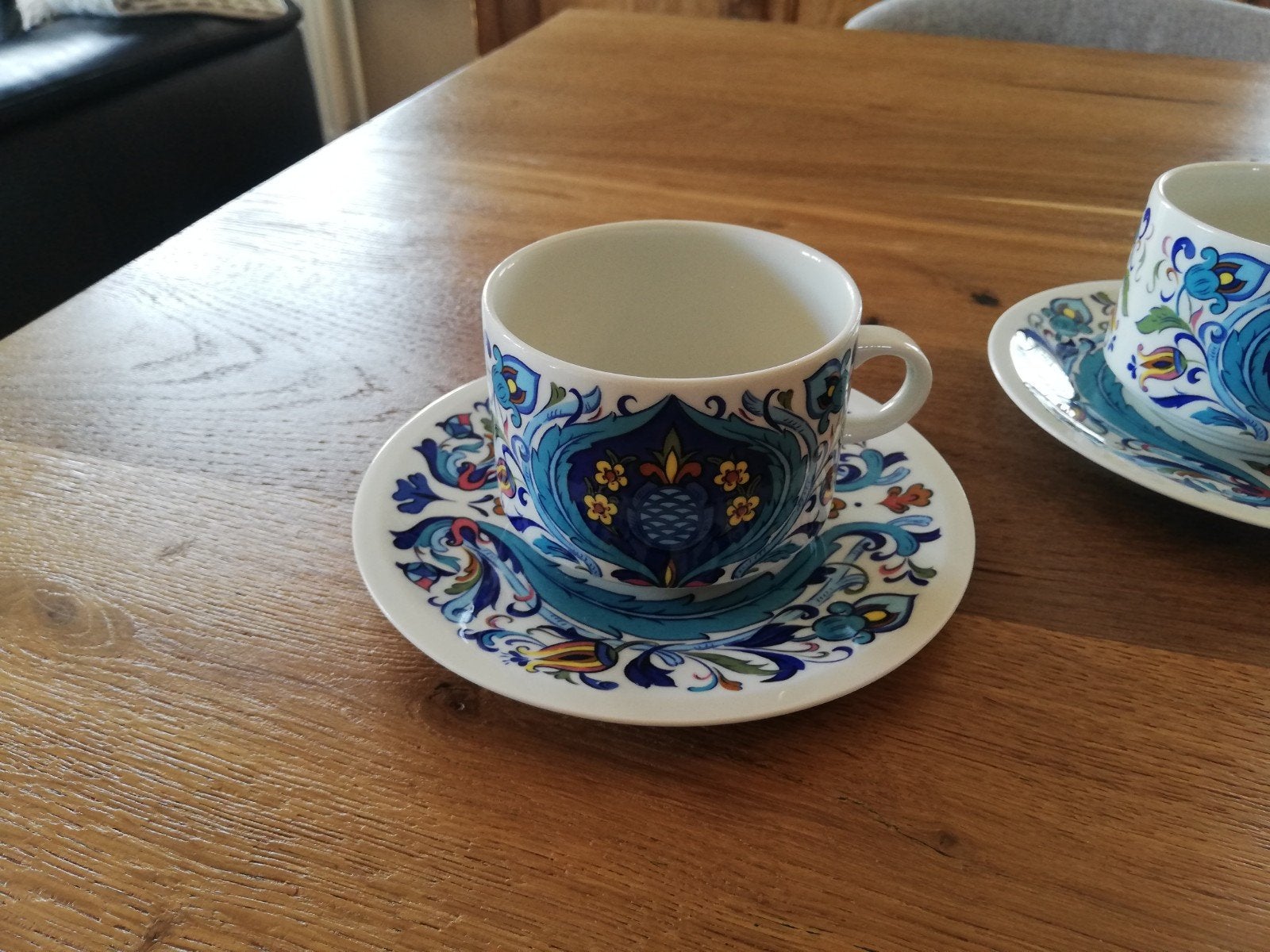 Tasses et soucoupes IZMIR VILLEROY EY BOCH, Enlèvement ou Envoi, Comme neuf, Porcelaine