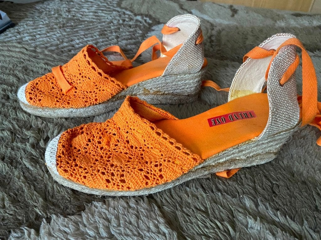 Sandale pour femme pointure 39, Enlèvement ou Envoi, Comme neuf, Orange, Sandales et Mûles