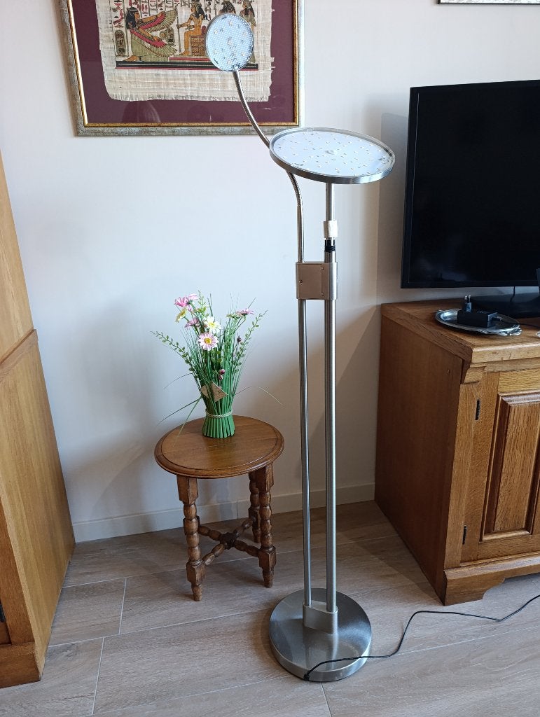 Lampadaire double led, Enlèvement, Comme neuf, Métal, 100 à 150 cm