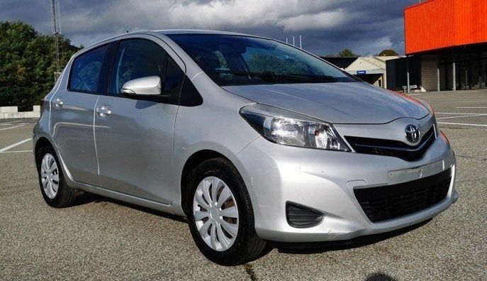 Toyota Yaris 1.3, Auto's, https://public.car-pass.be/verify/2533-9628-2291, Sound system, 1329 cc, Bedrijf