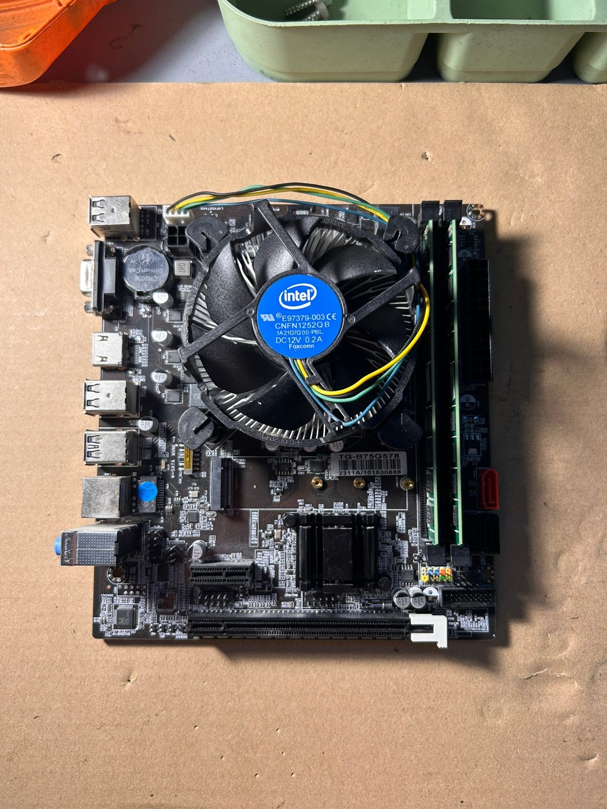 Lot carte mère + processeur I5 + ventirad d’orgine +RAM DDR3, Informatique & Logiciels, Enlèvement, Comme neuf, Intel, DDR3