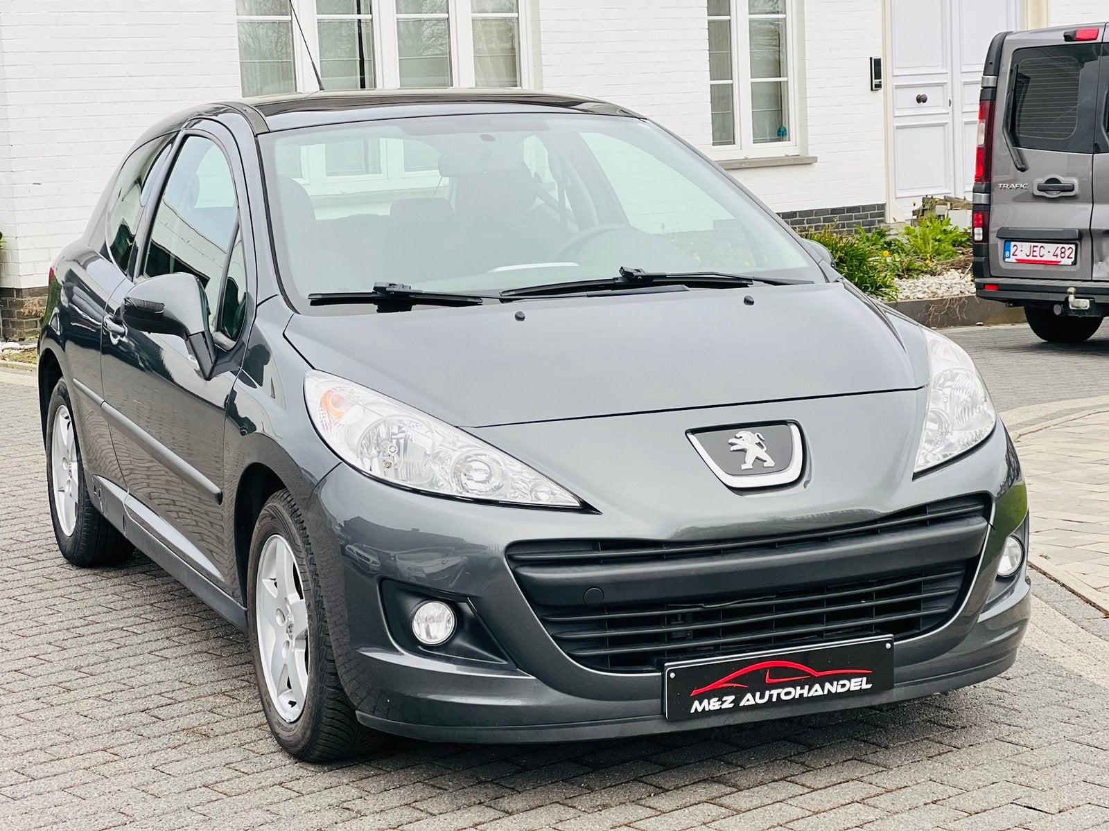 Peugeot 207 1.4i Benzine * 128.000 Km * 2011 * Pano dak, Euro 5, Achat, Entreprise, 55 kW
