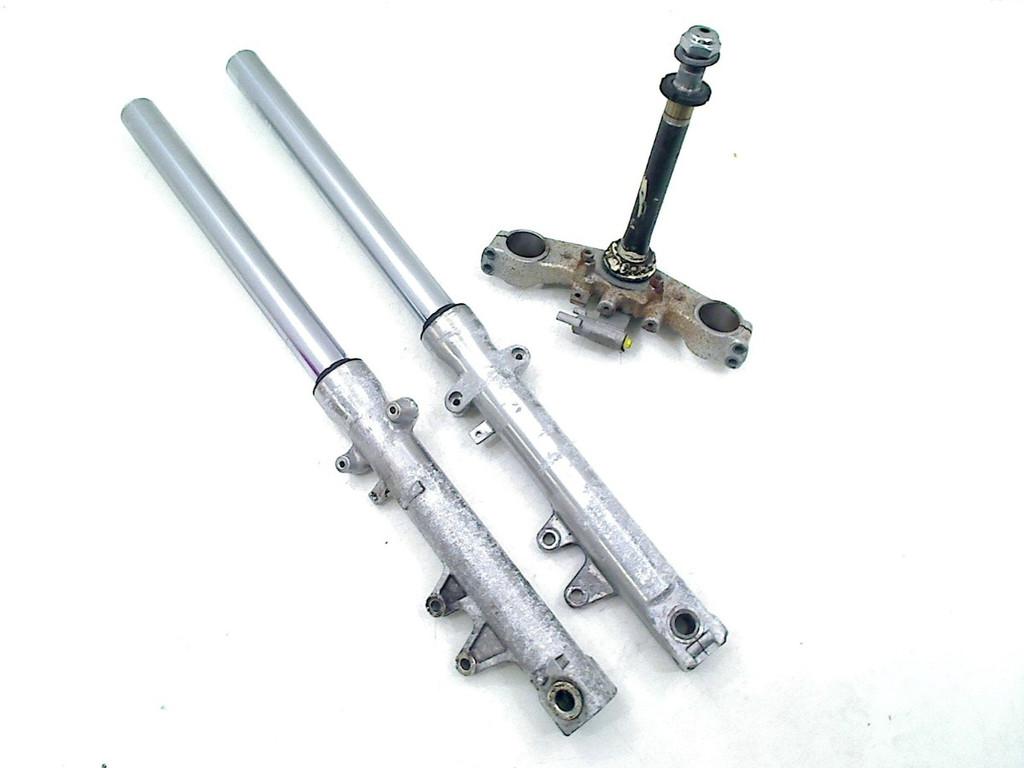 FOURCHE AVANT COMPLET Suzuki, Motos, Dhr. S. di Majo, Utilisé, Info@cama-motorparts.nl, P.J. Troelstraweg 8 8
3144 CX  MAASSLUIS, NL