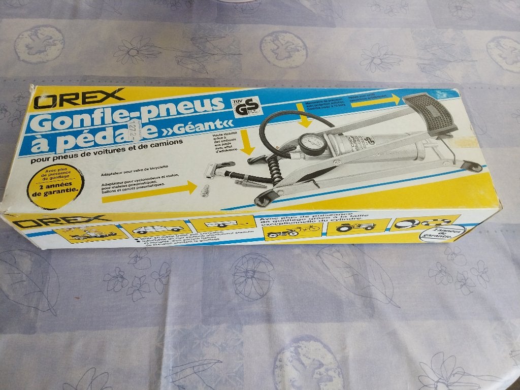 Voetpomp (auto/fiets/speelgoed), Enlèvement, Comme neuf, Manuellement