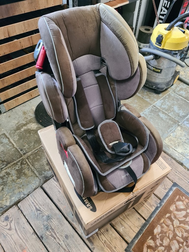 Babylala autostoel 9-36kg, Kinderen en Baby's, Autostoeltjes, 9 t/m 36 kg, Ophalen, Overige merken, Gebruikt