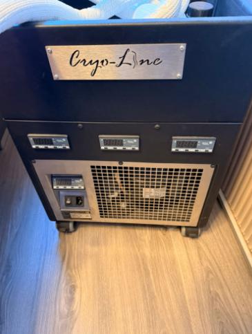 Cryo-Line – cryotherapie toestel voor vetreductie, Enlèvement, Utilisé