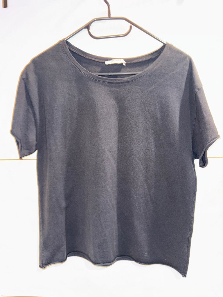 T-shirt Zara noir, Vêtements | Femmes, T-shirts, Manches courtes, Enlèvement ou Envoi, Comme neuf, Noir