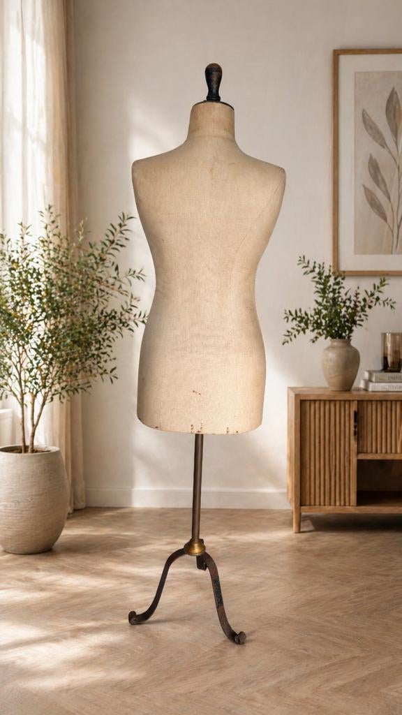 Antieke paspop, Enlèvement, Mannequin