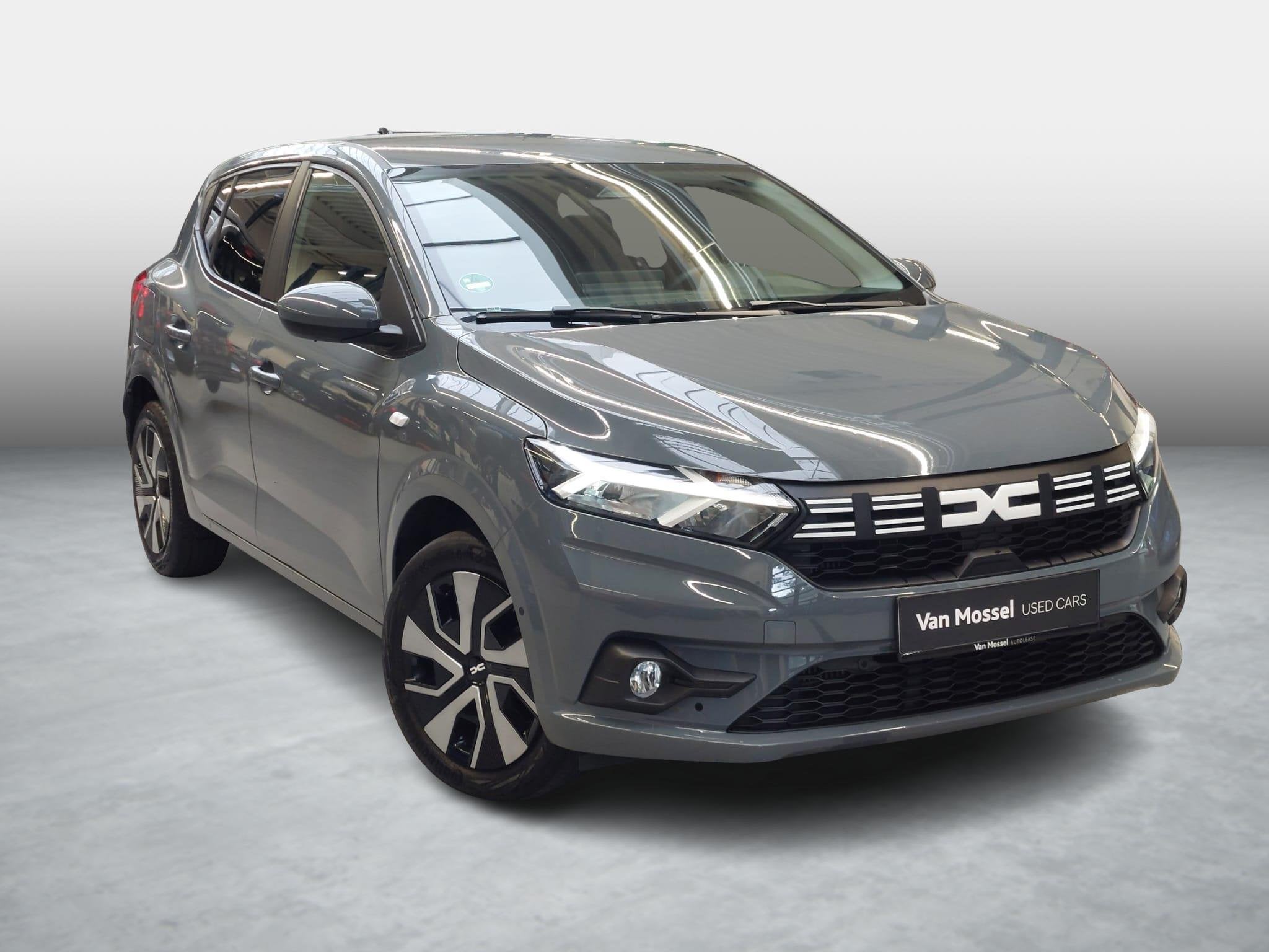Dacia Sandero TCe 90 Expression + City Pack, https://public.car-pass.be/vhr/cd81fdaf-1771-4daa-943d-640a3470a7db, Achat, 1147 kg