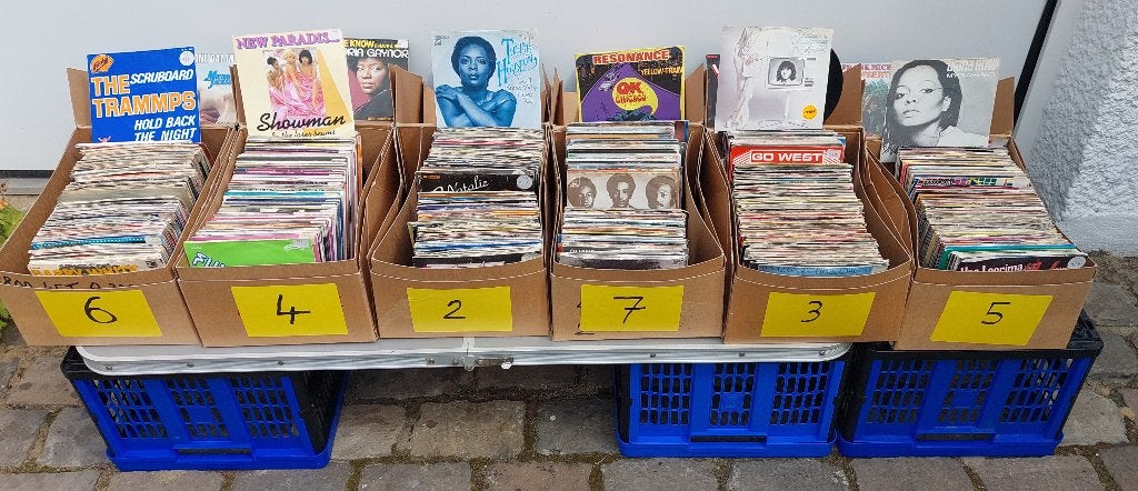 LOT DE +- 700 VINYLES - 45 Tours, Enlèvement, Utilisé, Single