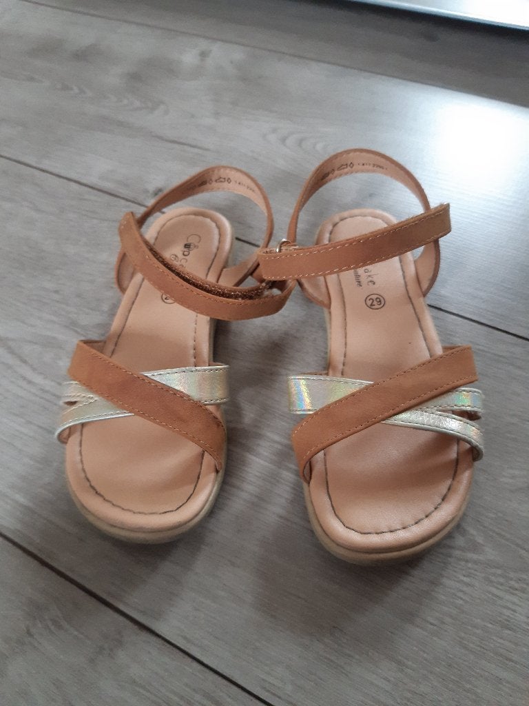 Sandalen maat 29, Meisje, Schoenen, Nieuw, Ophalen of Verzenden