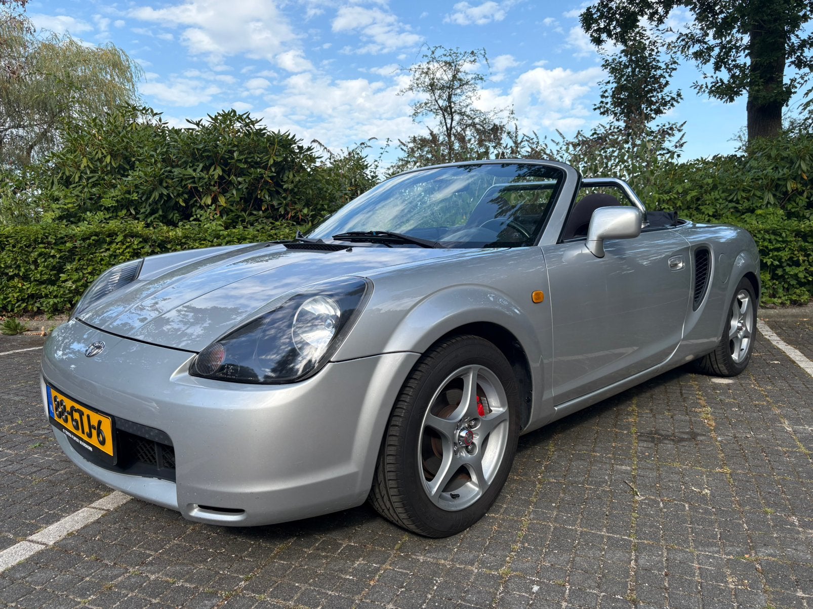 Toyota MR2 ZZW30 TNS510 en TTE rolbeugel, Auto's, Toyota, 4 cilinders, Cabriolet, 0 kg, Handgeschakeld
