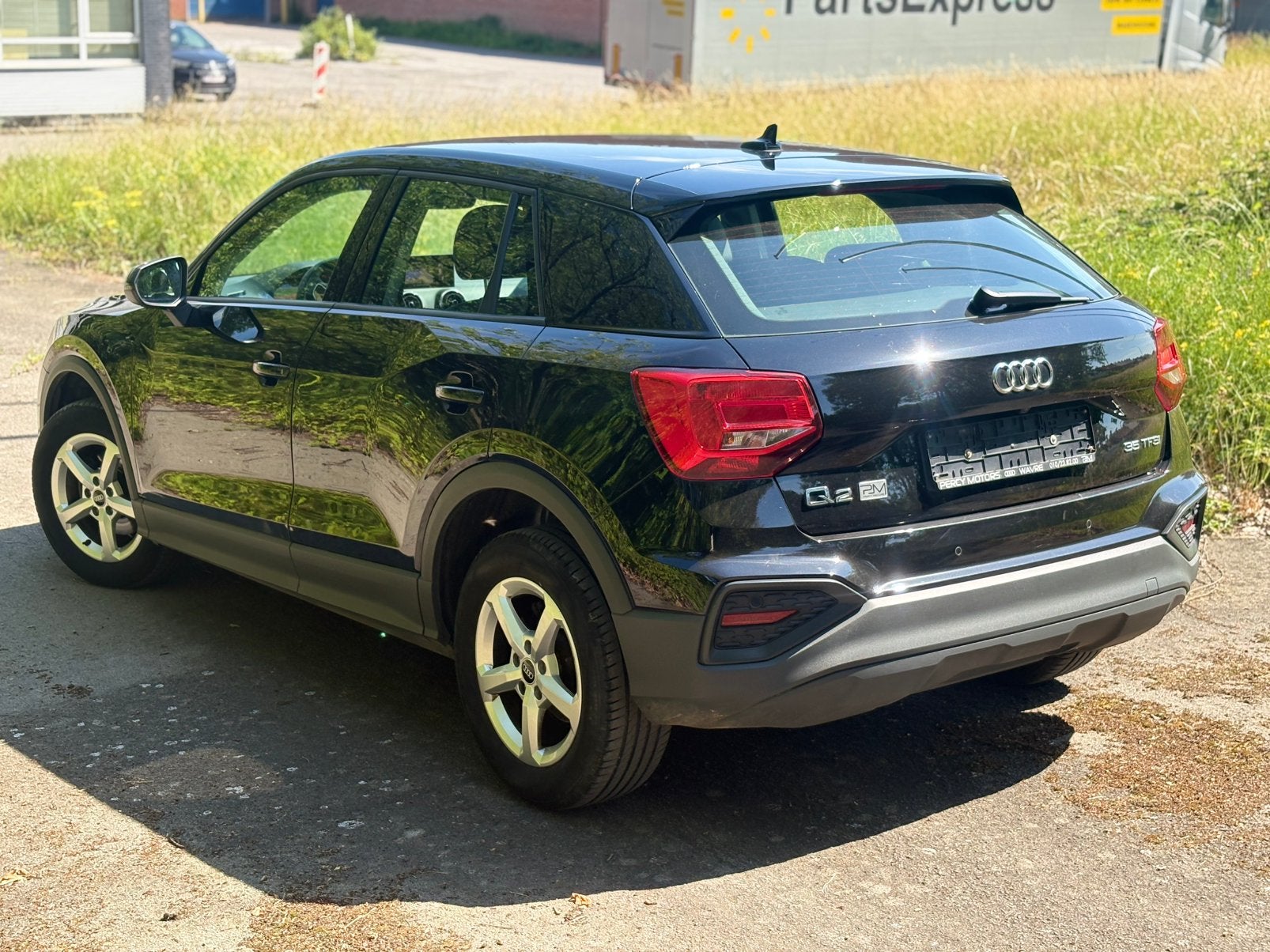 Audi Q2 1.5 TSI CUIR - AUTOMATIQUE - VIRTUAL COCKPIT, Autos, Audi, Cuir, Entreprise, Entretenue par le concessionnaire, Noir