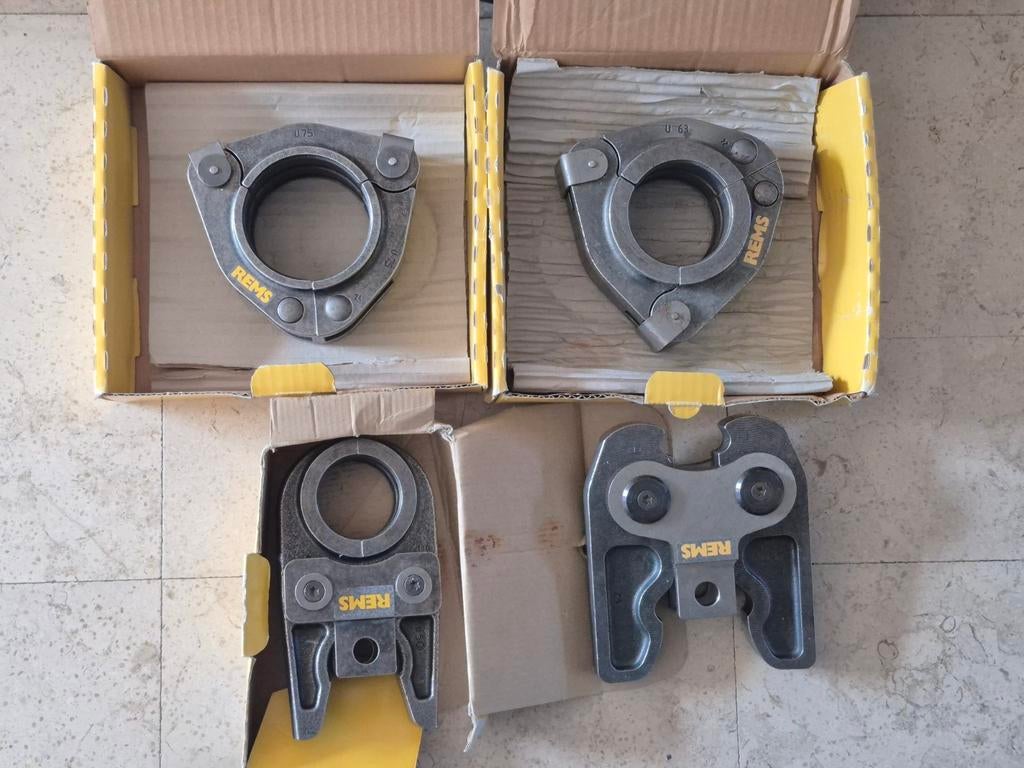Boucles sertissage Rems, Enlèvement ou Envoi