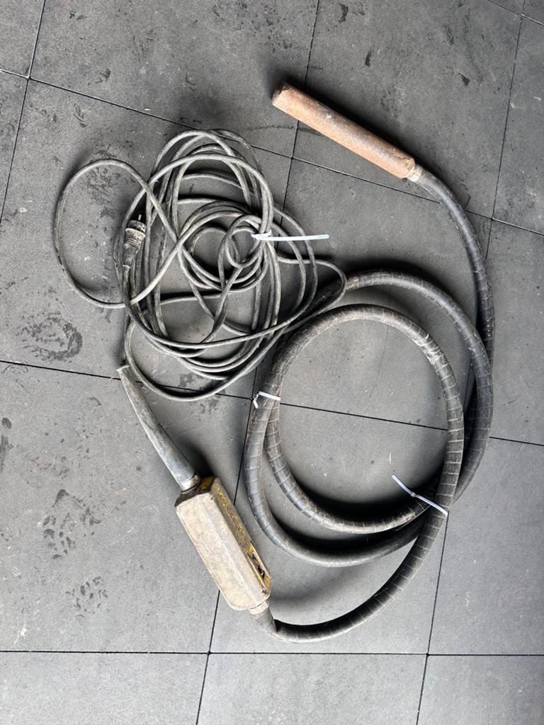 Wacker Trilnaald 230W 10m kabel, Doe-het-zelf en Bouw, Ophalen, Gebruikt