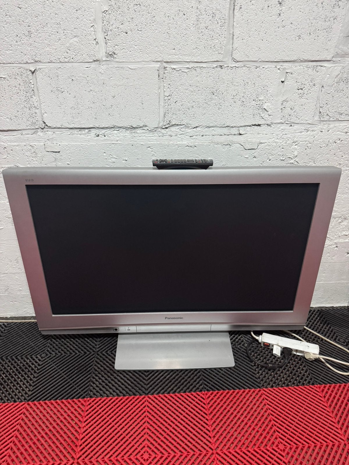 Tv télévision panasonic avec télécommande, Enlèvement ou Envoi, Comme neuf