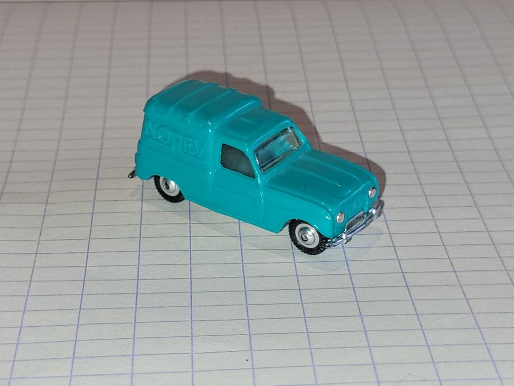 Micro Norev schaal 1/86 Renault R4 pub Norev, Ophalen of Verzenden, Gebruikt, Auto, Norev
