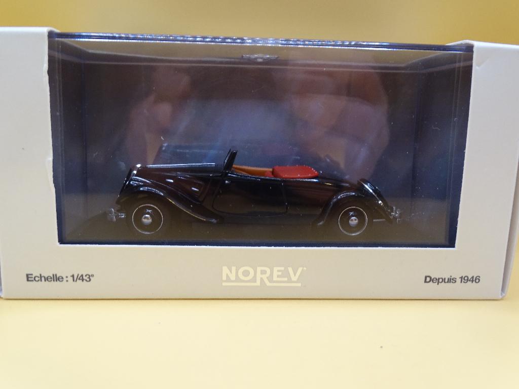 Citroën traction 22CV Roadster 1:43 NOREV, Hobby en Vrije tijd, Modelauto's | 1:43, Ophalen of Verzenden, Nieuw, Auto, Norev