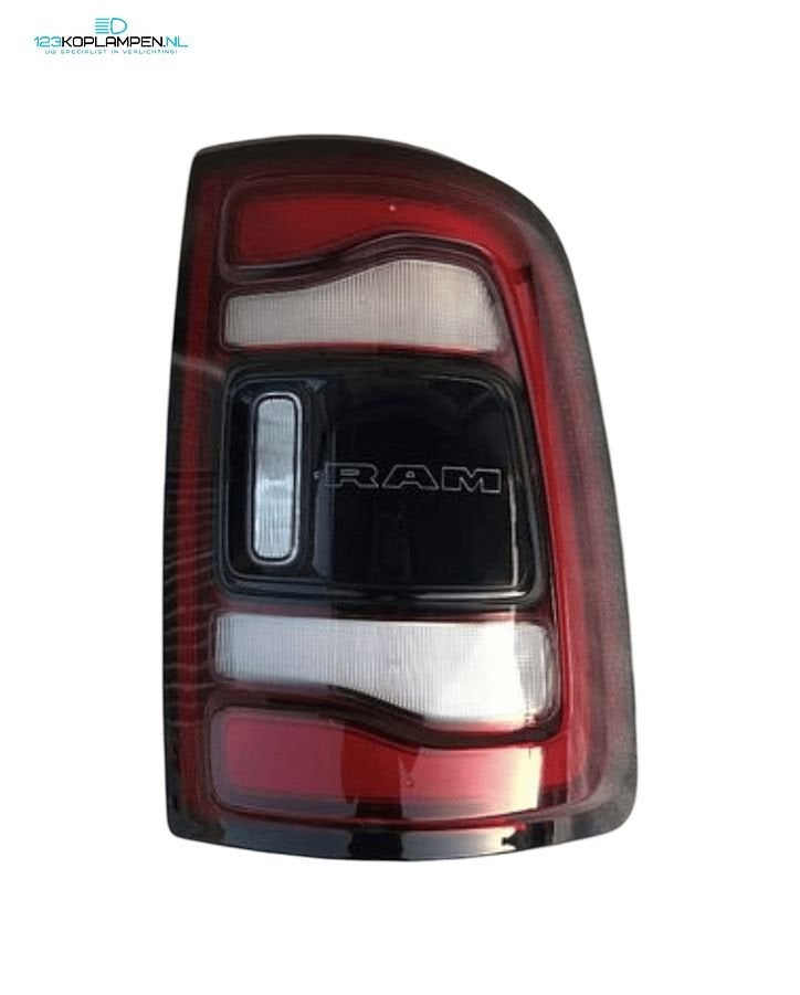 Dodge RAM 1500 LED achterlicht rechts, Auto-onderdelen, Verlichting, Dodge, Gebruikt, Ophalen