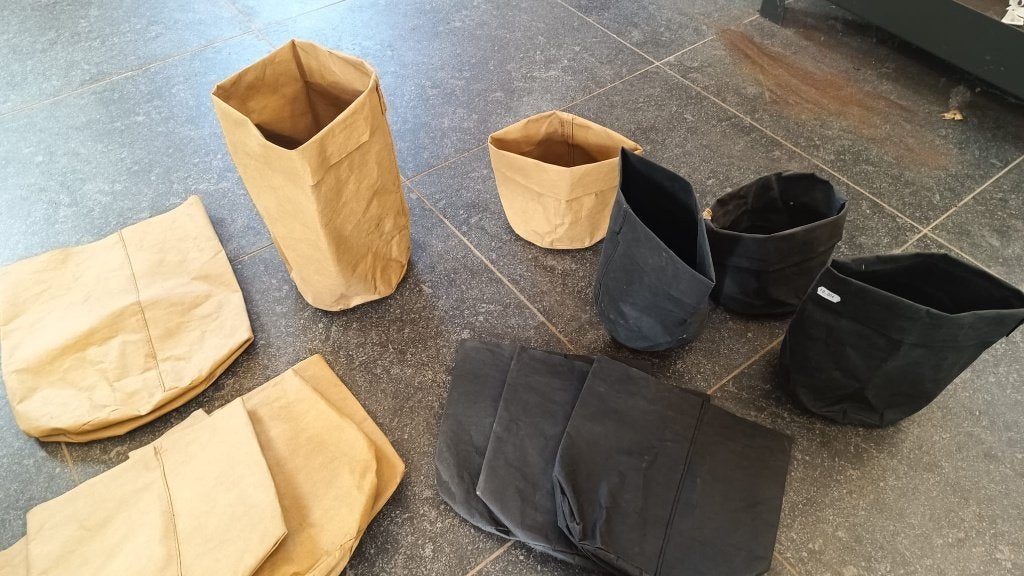 Lot de cache pot neuf imitation sac papier, Enlèvement, Neuf, Synthétique, Intérieur