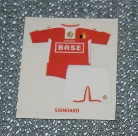 Panini/Football 2010/Standard Liège/1 maillot, Collections, Articles de Sport & Football, Enlèvement ou Envoi, Neuf, Affiche, Image ou Autocollant