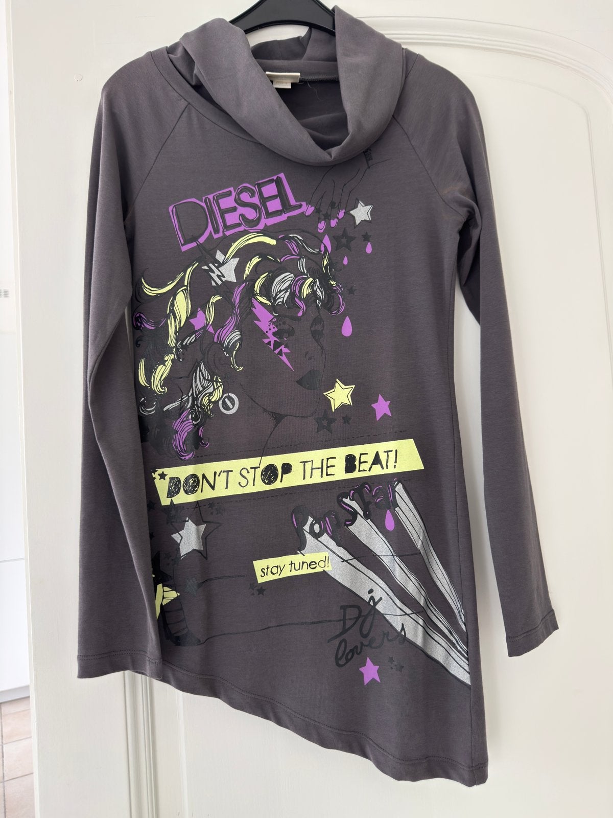 Lot de 3 t-shirts fille de marque, Enlèvement ou Envoi, Comme neuf, Fille