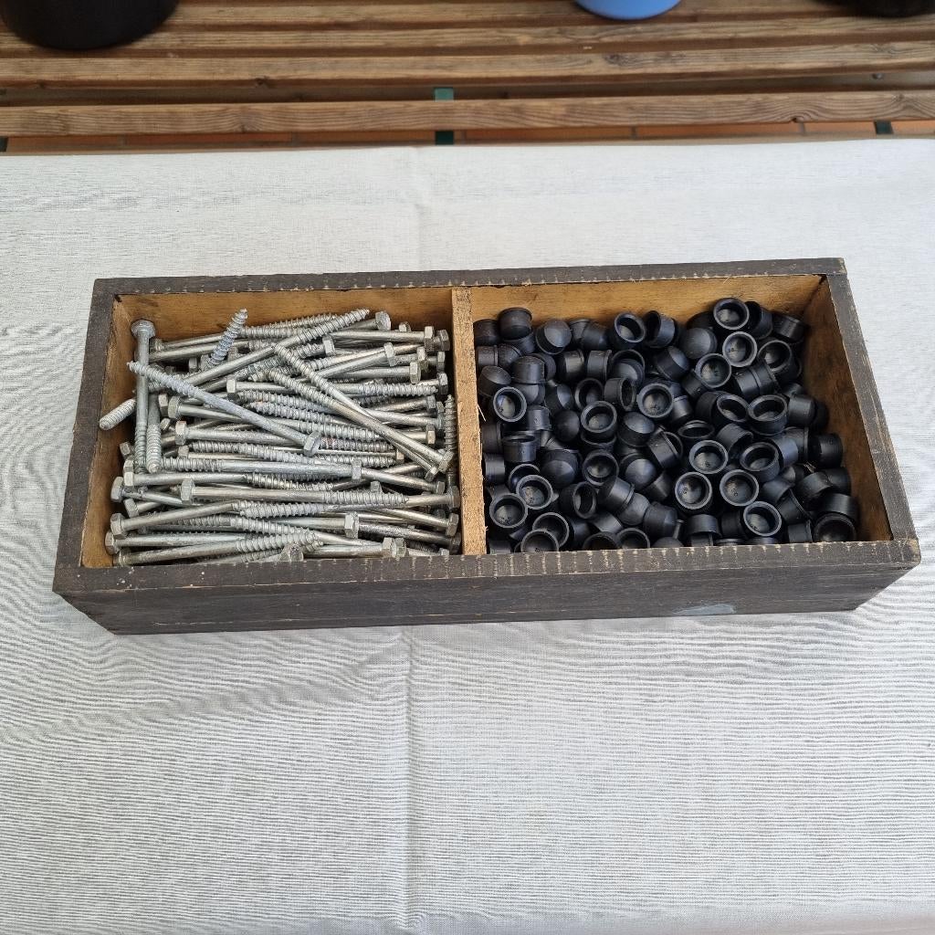 Bouten en Afdekdoppen, Ophalen of Verzenden, Zo goed als nieuw, 100 tot 250 mm