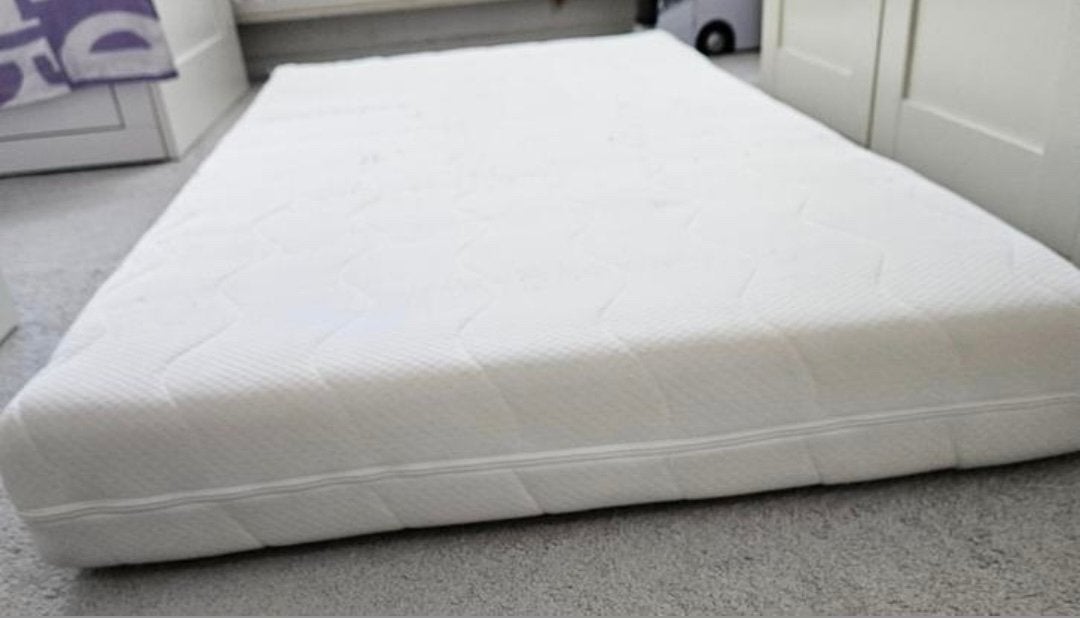 Superbe matelas en Latex ergonomique&zones confort90cm/200cm, Maison & Meubles, Enlèvement, Comme neuf