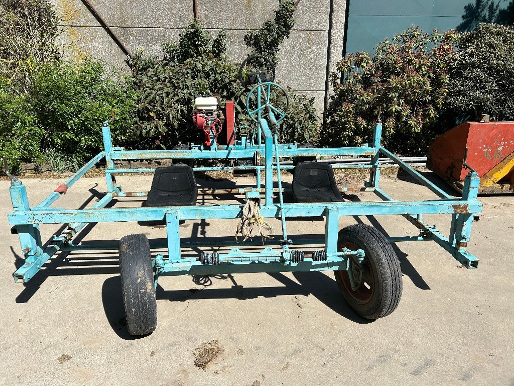 landbouwmachines (preiplanter + plantkar), Ophalen, Vollegrondsgroente