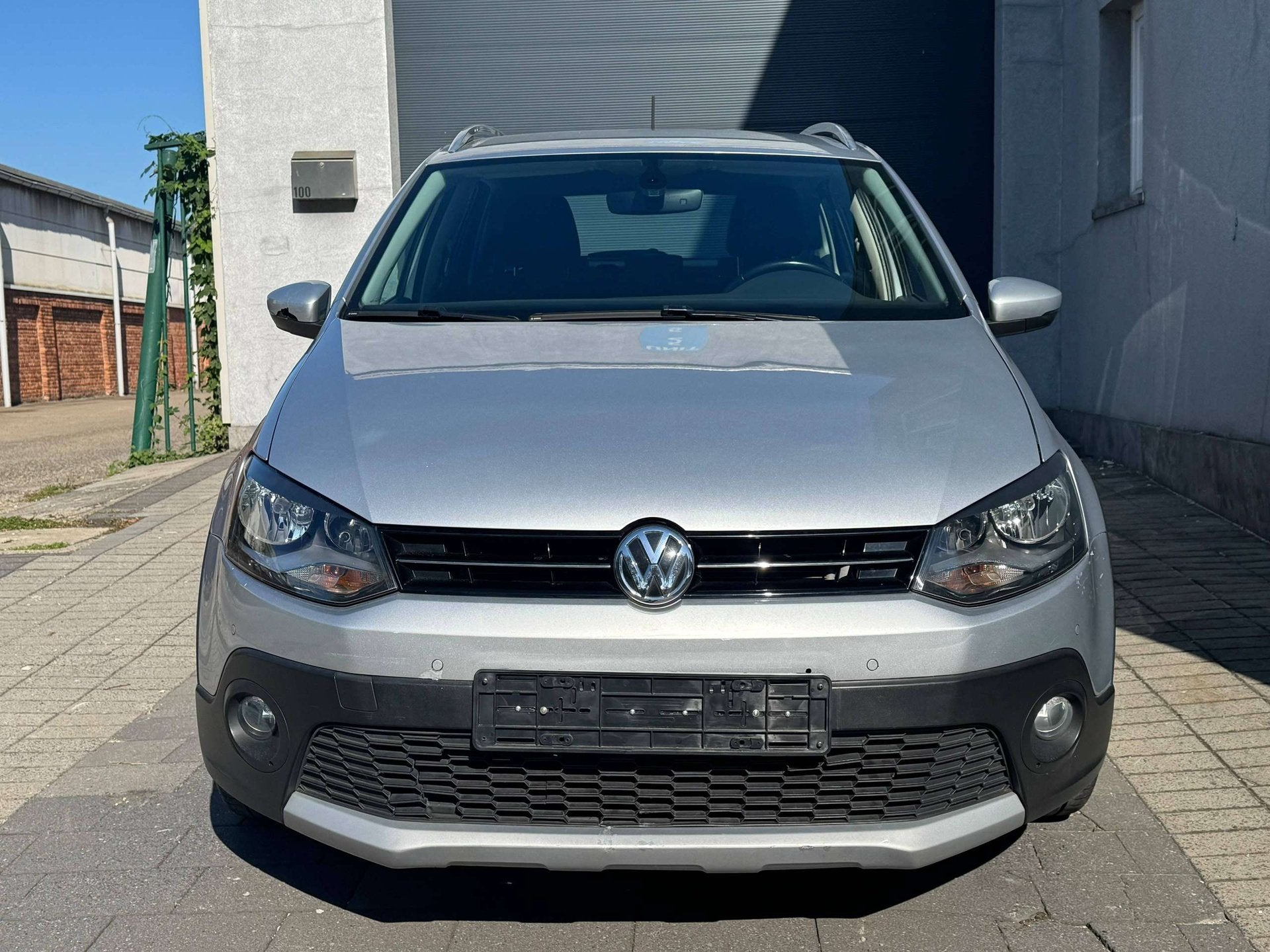 Volkswagen Polo CROSS 1.4 TDI EURO 6B 2015 89000 KM, Autos, Argent ou Gris, Achat, 90 ch, Euro 6
