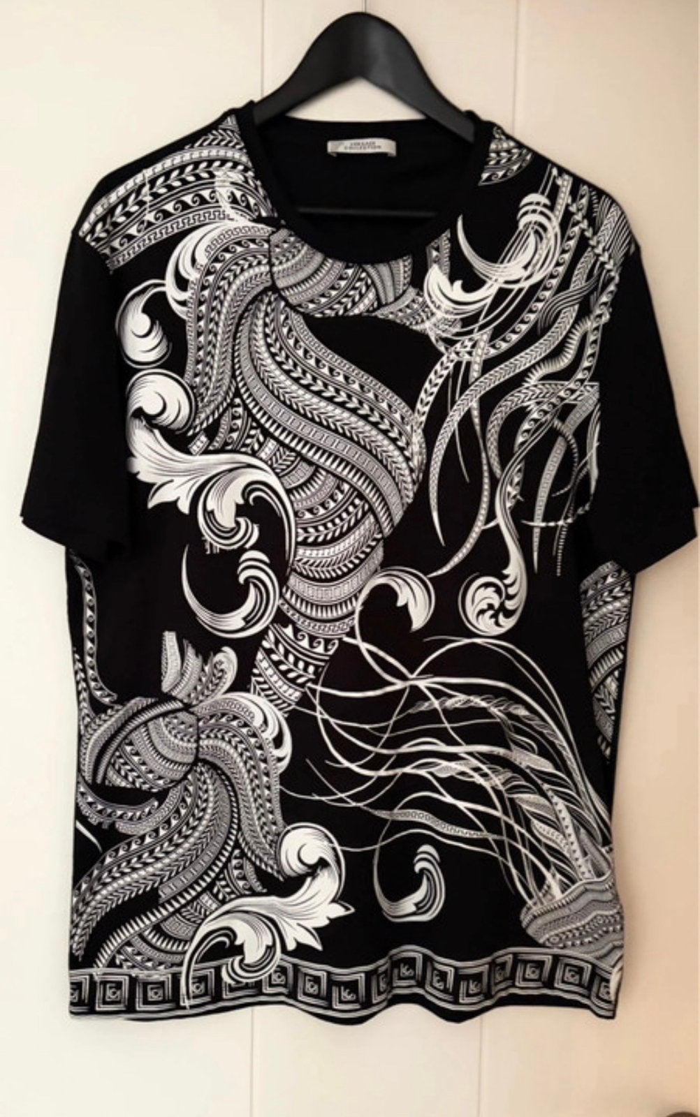 Tee shirt Versace Collection, Enlèvement ou Envoi, Comme neuf, Taille 56/58 (XL), Noir
