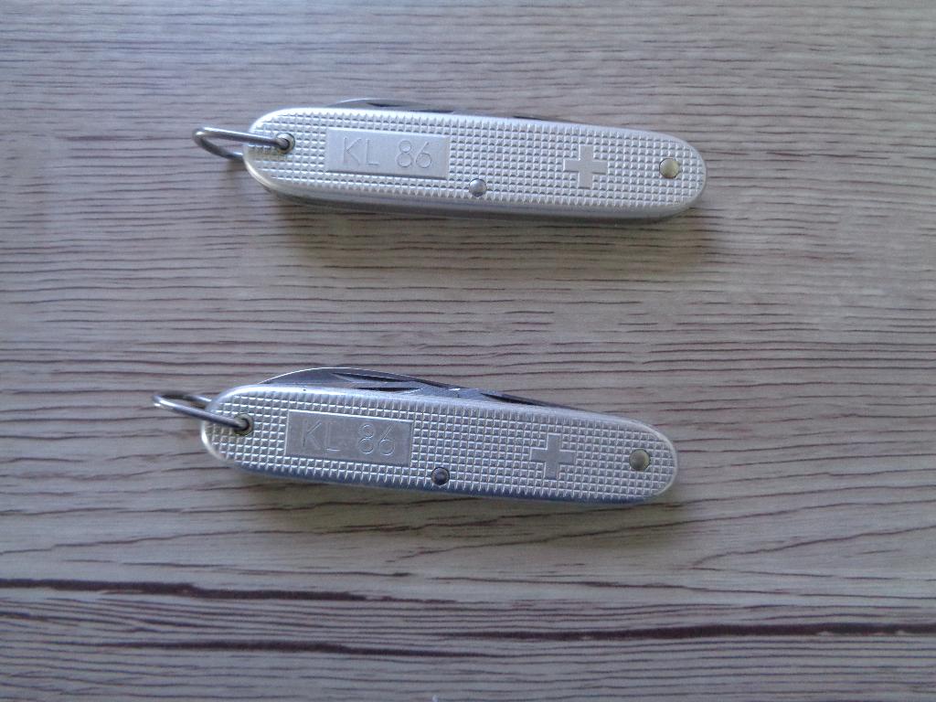 Couteau Victorinox, Collections, Enlèvement, Armée de terre, Couteau ou Poignard