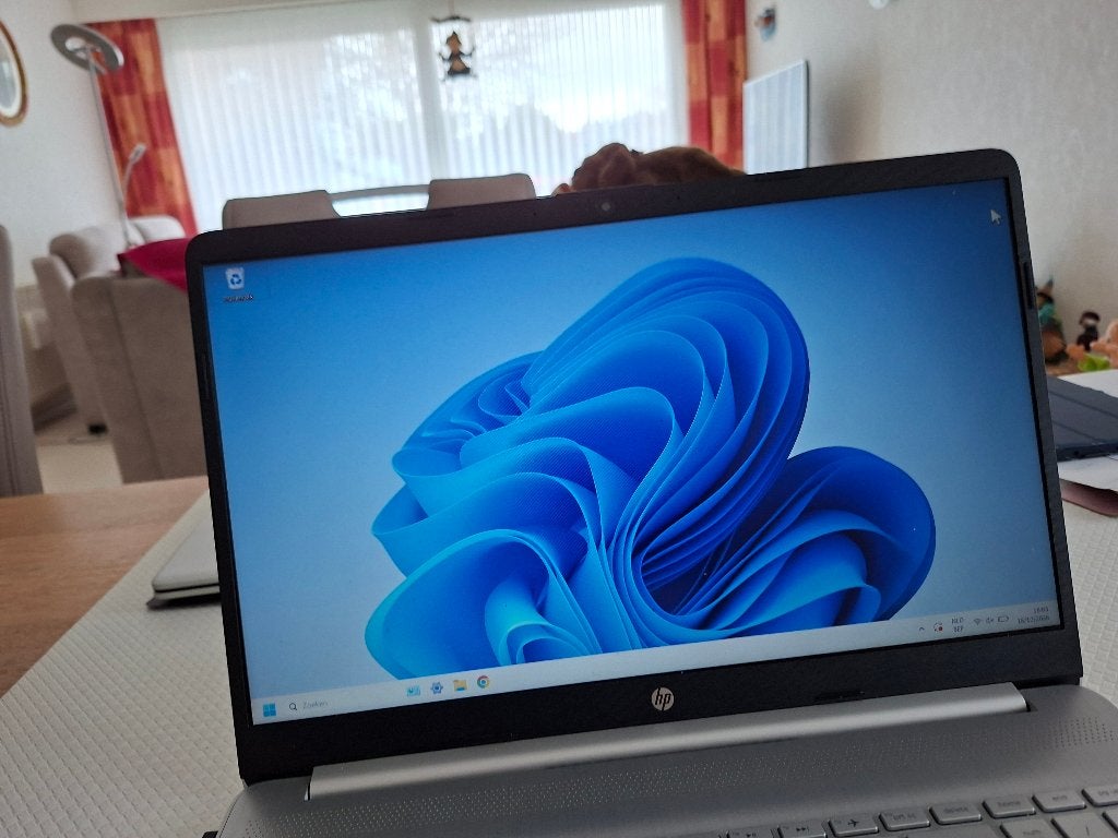 Zeer goede laptop, Ophalen, Hp, Met videokaart, 15 inch