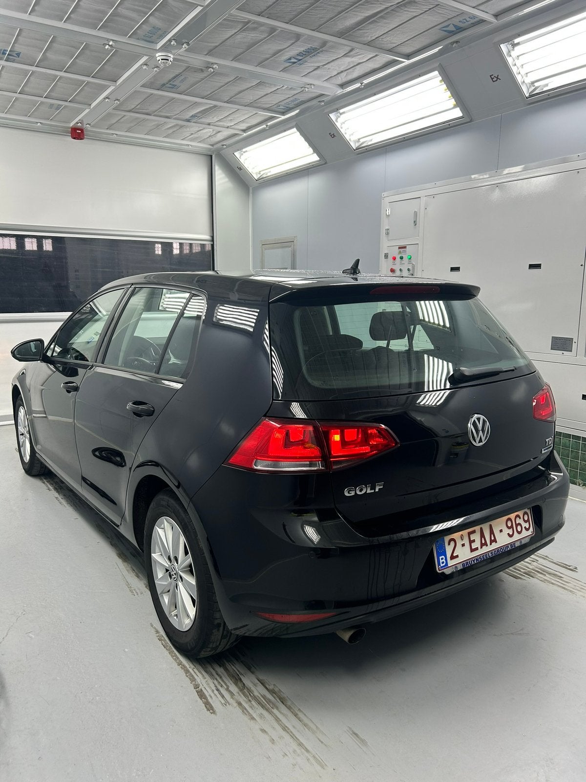 Vw golf 7 1.6 tdi euro 6b, 4 cilinders, 1600 cc, Zwart, 5 deurs