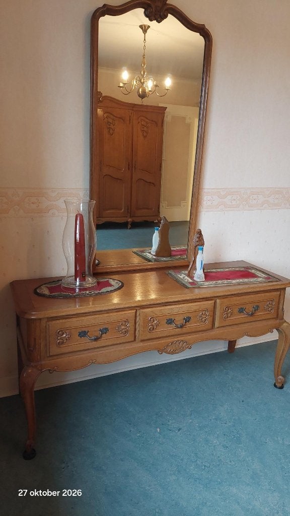 Slaapkamer kast + commode  massief eik  antieke stijl, Antiek, 25 à 50 cm, 150 à 200 cm, Utilisé