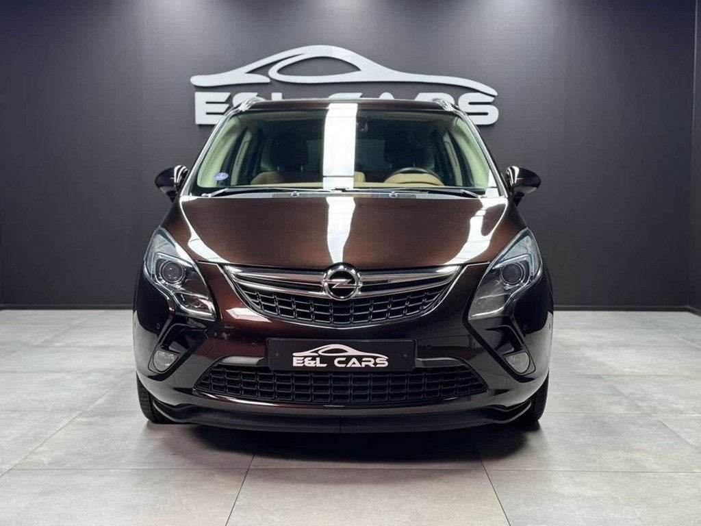 Opel Zafira Tourer Réservé (bj 2015), https://public.car-pass.be/vhr/9b5700a3-2460-46b0-86b2-d02888b78233, Gebruikt, Euro 6, 4 cilinders
