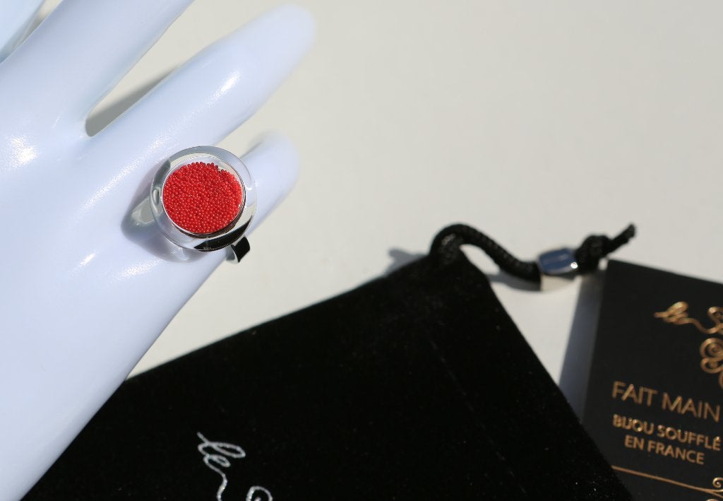 Jolie bague neuve Pylones, Bijoux, Sacs & Beauté, Enlèvement ou Envoi, Neuf, Rouge