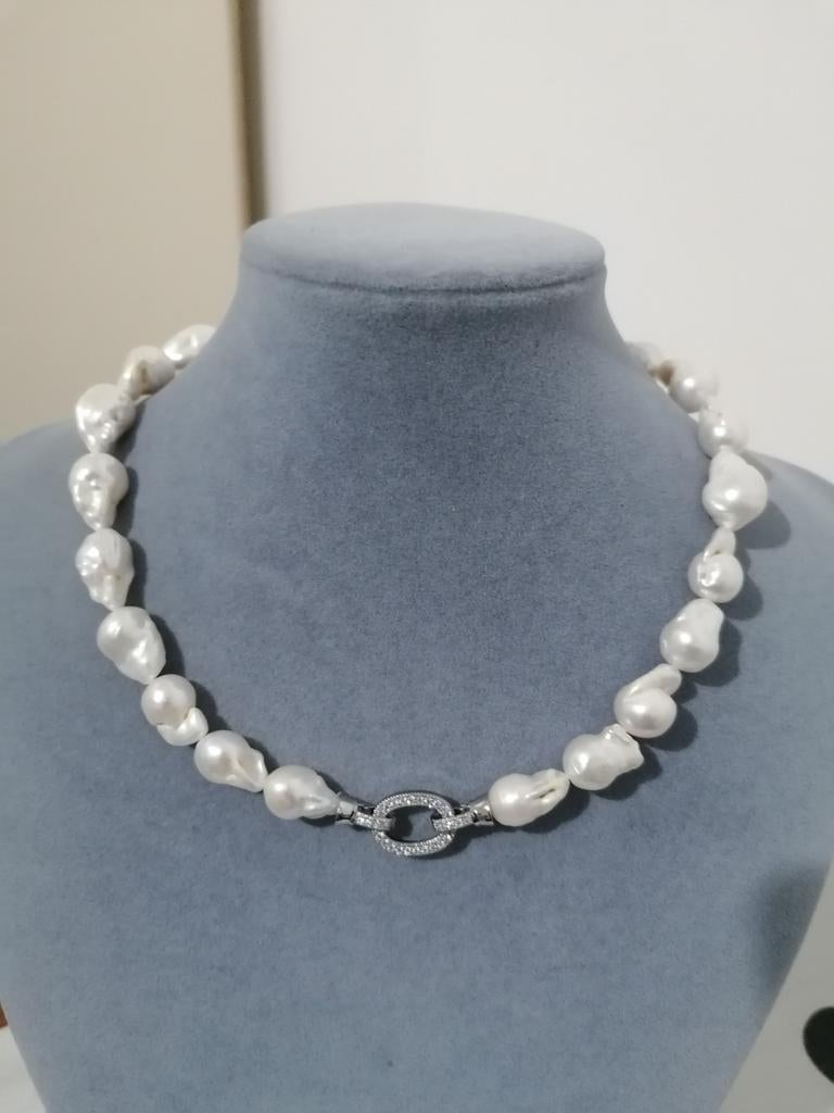 Collier de perles baroques d'eau douce, Neuf, Enlèvement ou Envoi, Avec pierre précieuse, Blanc