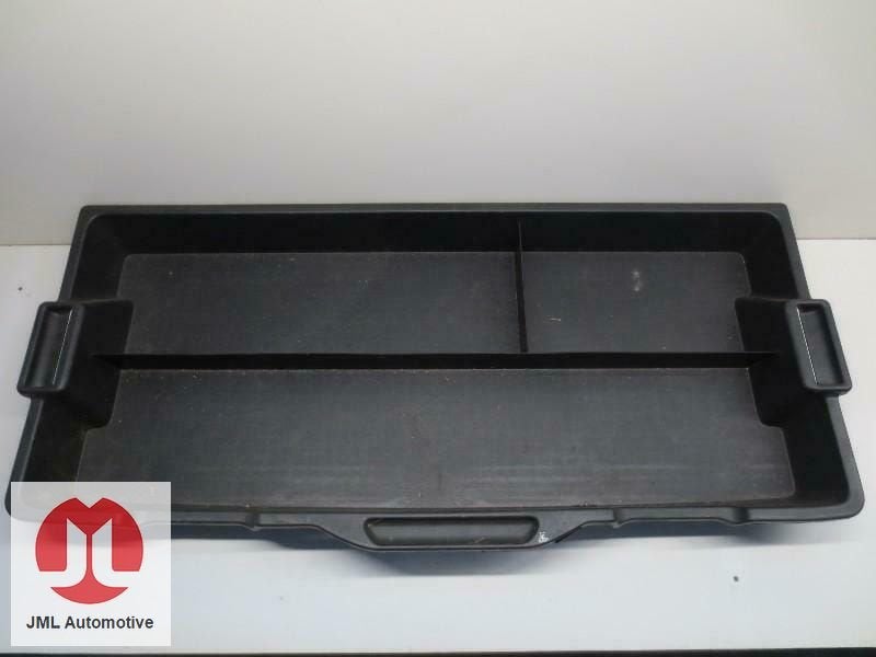 OPBERGVAK BAGAGERUIMTE SUZUKI NEW IGNIS, -, Utilisé, -, Suzuki