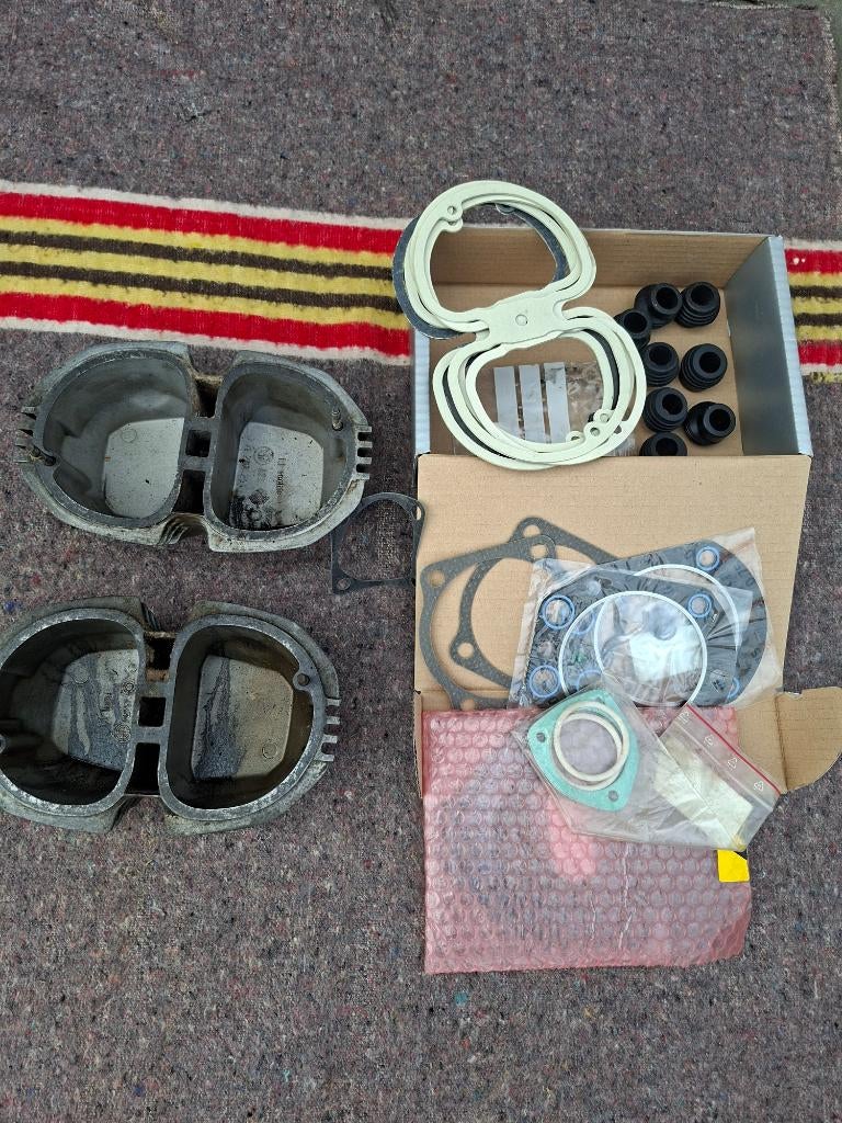 Couvercle de soupape avec joints pour BMW R 80 GS, Motos, Enlèvement, Utilisé