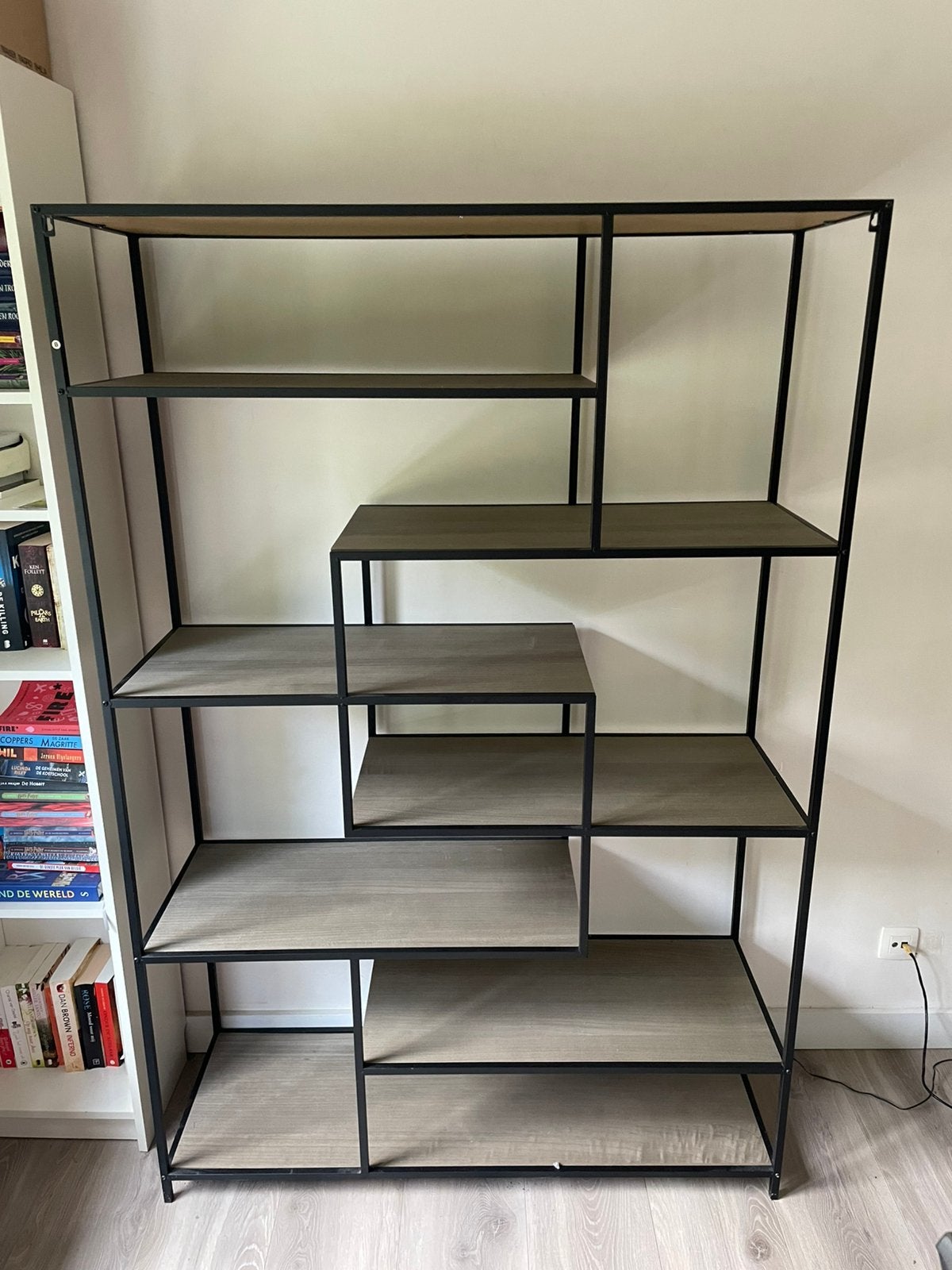 Kast, 25 à 50 cm, Comme neuf, 100 à 150 cm, 150 à 200 cm