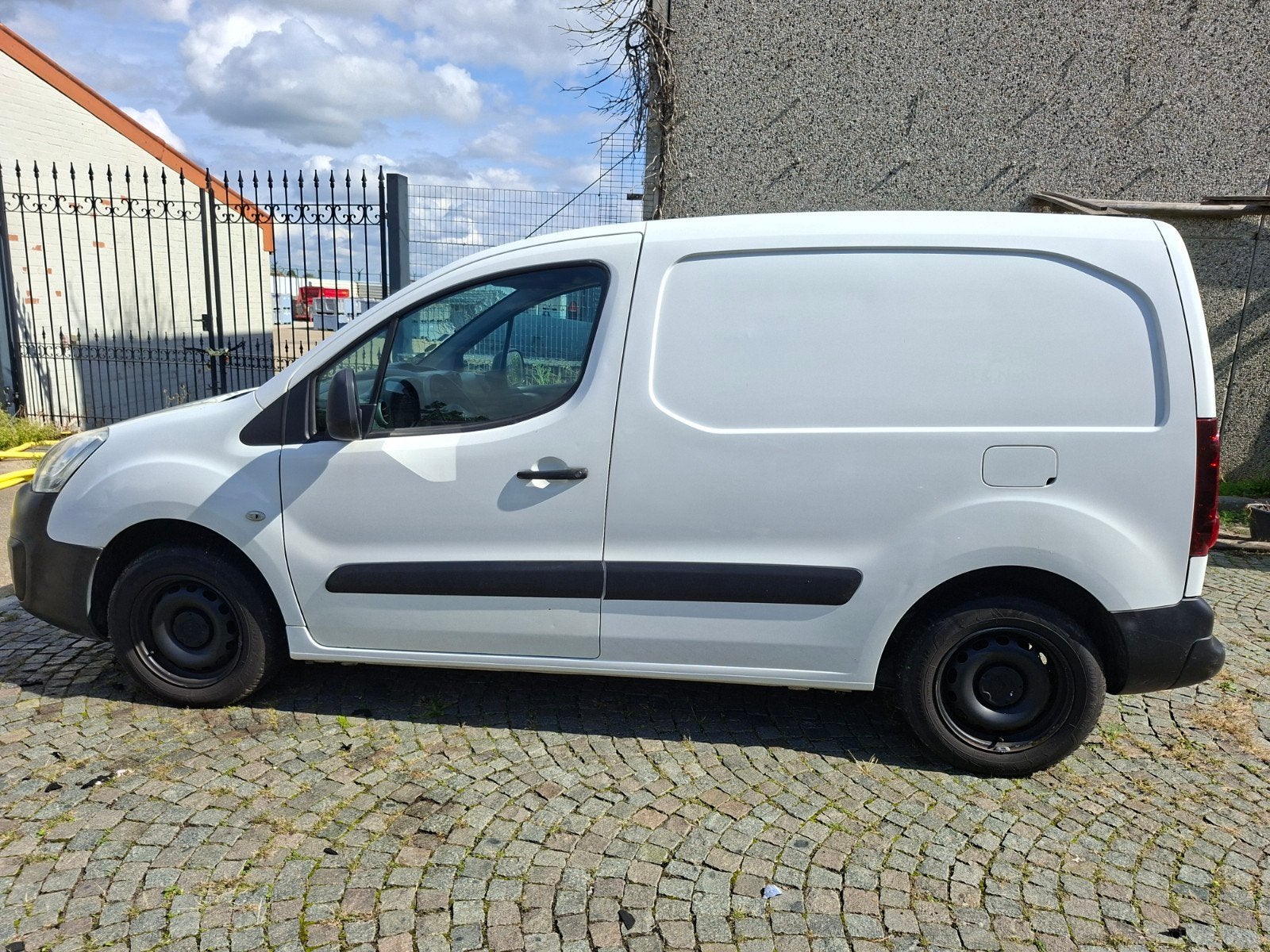 Citroen Berlingo, Autos, Camionnettes & Utilitaires, Cruise Control, Achat, Euro 6, Boîte manuelle
