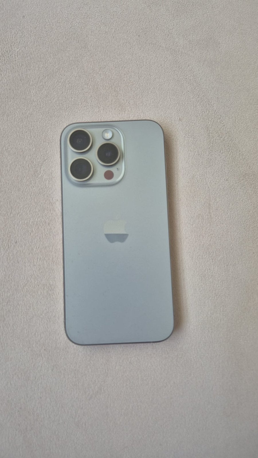 Iphone 15 pro, Enlèvement ou Envoi, Utilisé