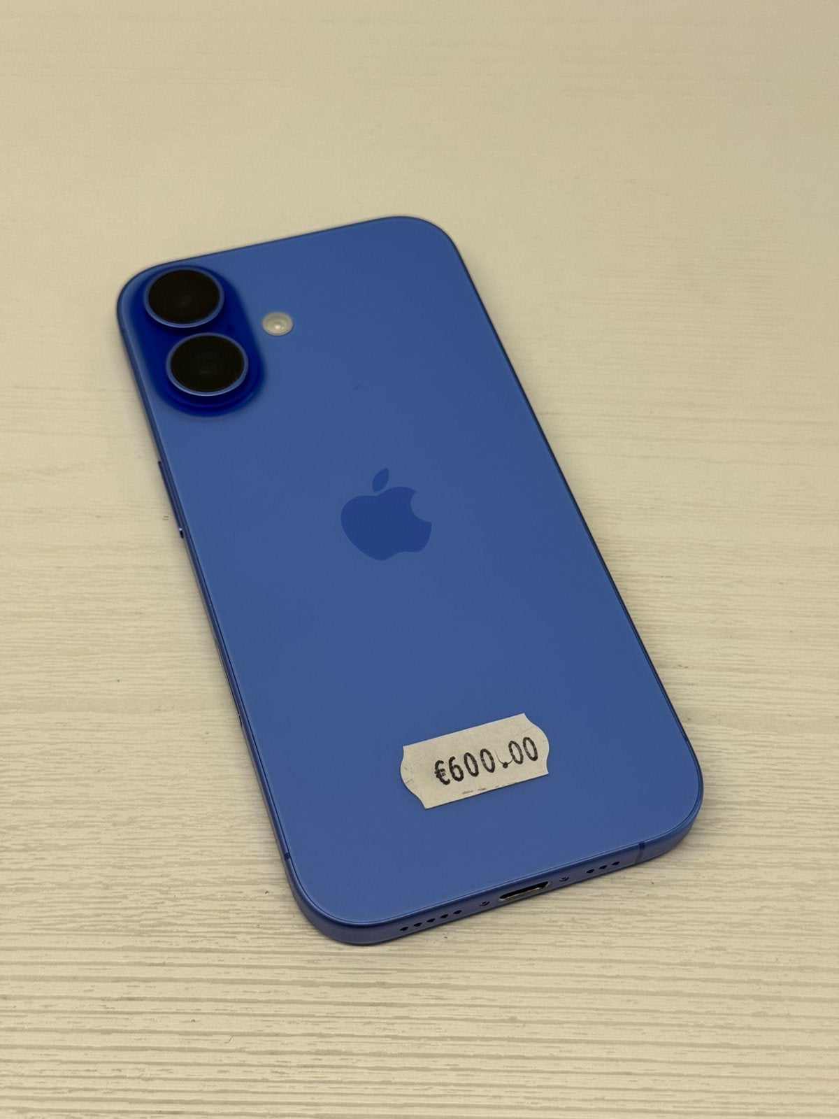 IPHONE 16 128GB, Télécoms, Téléphonie mobile | Housses, Coques & Façades | Apple iPhone, Comme neuf, iPhone 16, Enlèvement