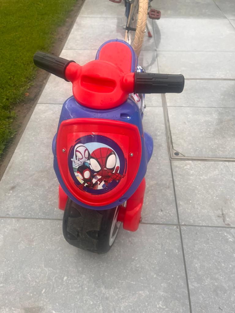 Spiderman loopfiets, Fietsen en Brommers, Ophalen, Zo goed als nieuw