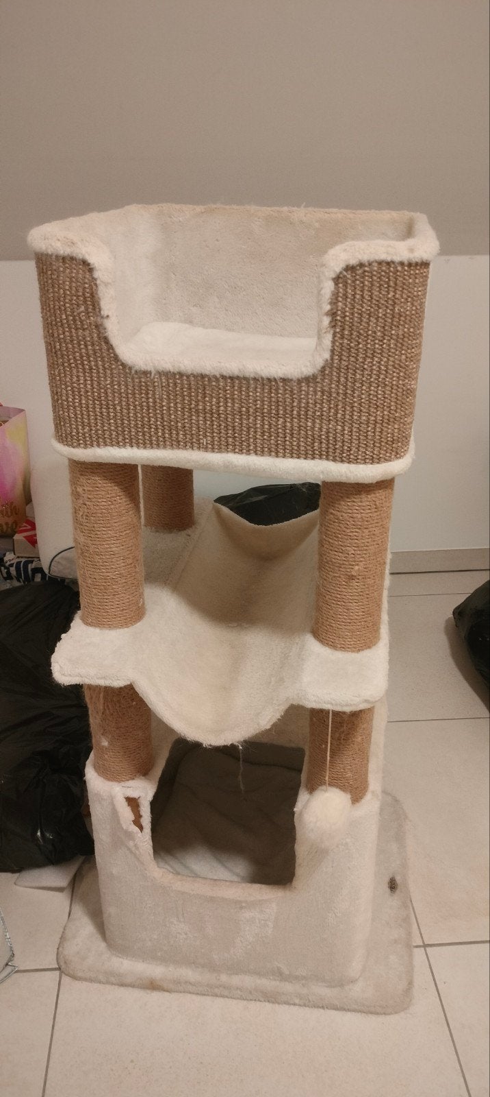 Arbre à chat gratuit, Enlèvement, Utilisé, Griffoir